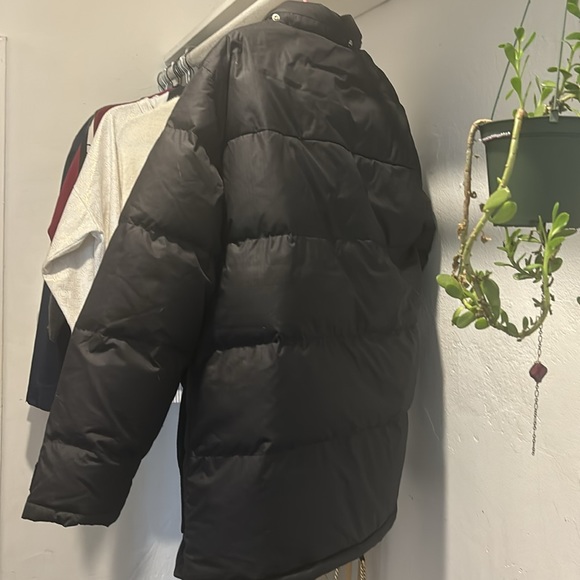 Men’s The North Face black and gold winter jacket With Detachable Hood, Pristine - Picture 2 of 4